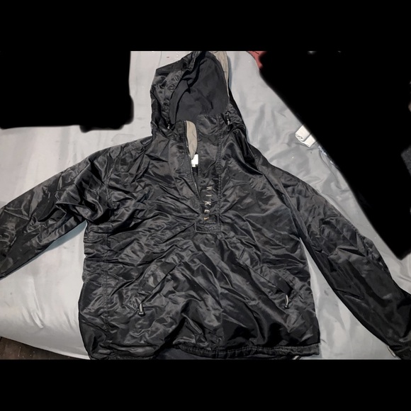 Vintage Nike black jacket